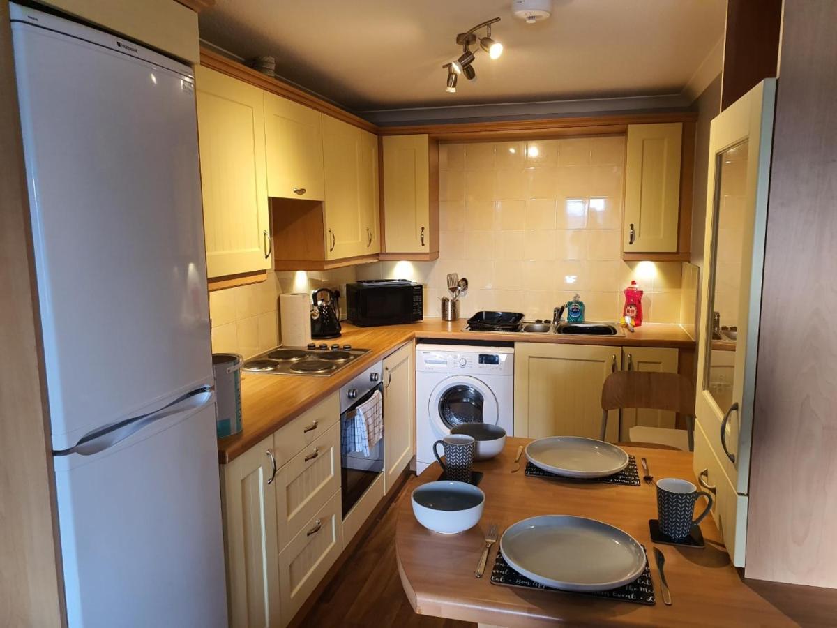 The Bell Apartment. Modern, Stylistic & Luxurious Falkirk Exterior foto