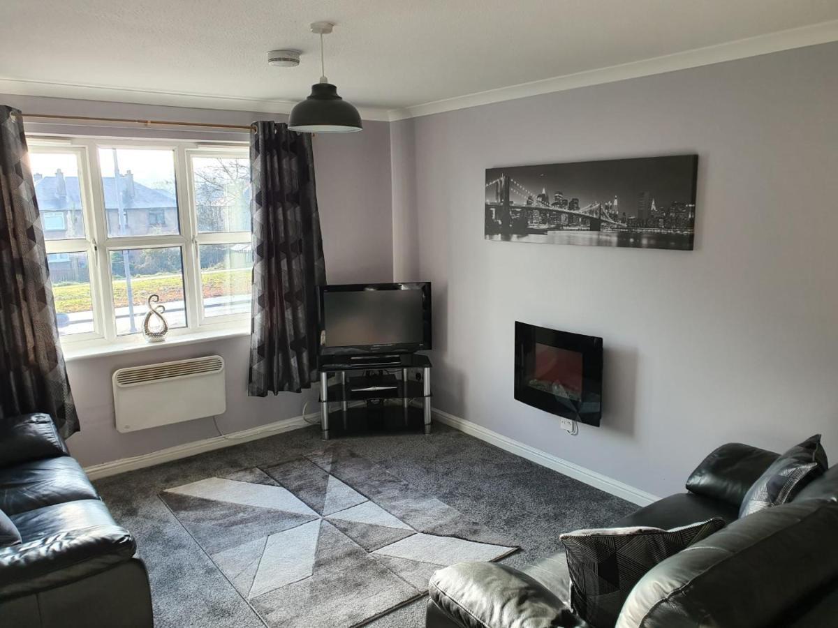 The Bell Apartment. Modern, Stylistic & Luxurious Falkirk Exterior foto